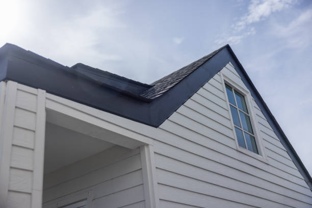 How To Choose The Right Materials for Your Siding Installation in 'Cheval, FL